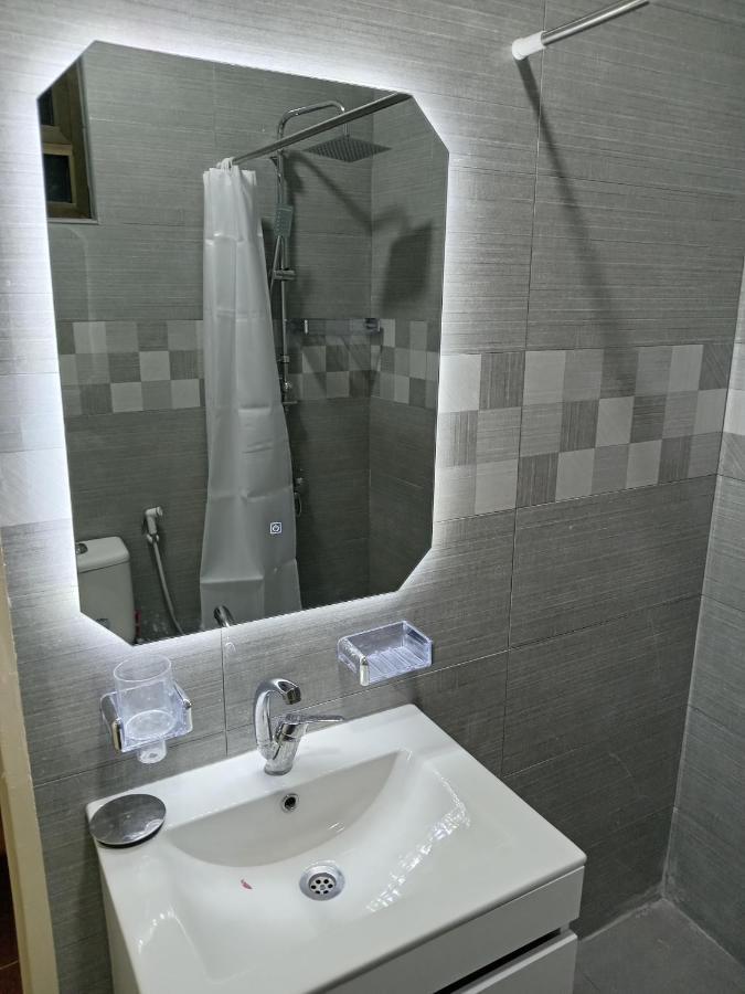 Emile Altwal Madaba Hotel Екстериор снимка